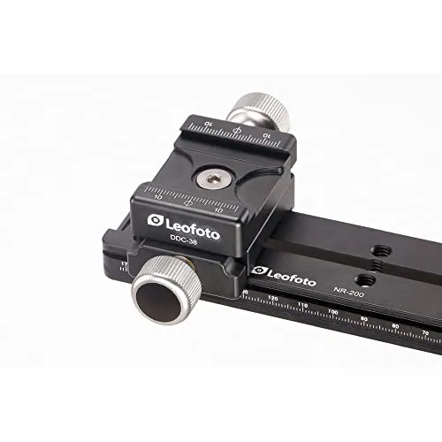 LEOFOTO Schnellkupplung Doppelklemme DDC-38 + Schnellwechselplatte BPL-50 - Praktische Doppelklemme mit 38 mm Länge und Schnellwechselplatte für einfache Handhabung. Ideal für Fotografen, die Wert auf präzise Ausrichtung legen.