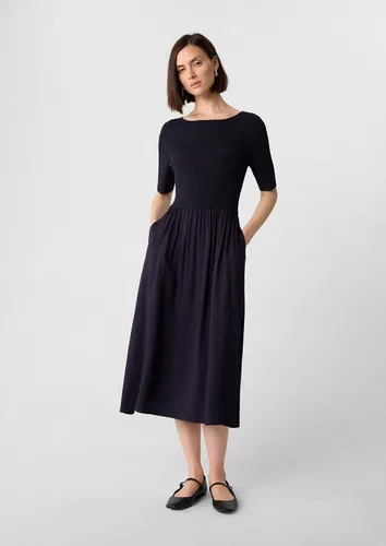 comma Midikleid Kleid Midikleid im Materialmix und Eingrifftaschen