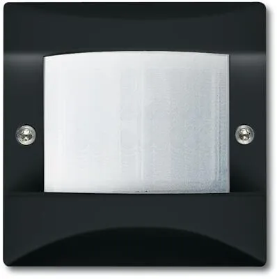 Busch-Jaeger 6800-35-102C BUSCH-WAECHTER 180 UP - Bewegungsmelder für Außenbereich, IP44, erkennt Bewegungen bis 15 m und passt sich der Helligkeit an. Ideal für automatische Lichtsteuerung und Sicherheit.