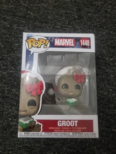 Groot with Present #1440 - Funko