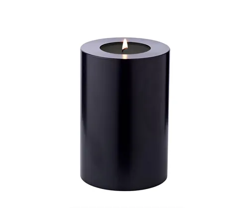 EDZARD Stumpenkerze Cornelius Ø 10 cm, (H 15 cm) - Nussknacker: Innovative Teelichtkerze mit klassischer Optik, UV- und hitzebeständig, langlebig und wiederverwendbar für eine sichere, romantische Atmosphäre.