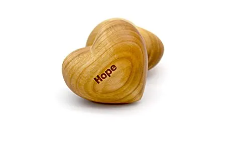 Thankgoods Sag's mit Herz - Handschmeichler 'Hope', Obstholz, Gravur, Geschenkidee