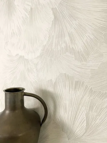 Newroom Vliestapete Neriah Creme - Modern Dschungel Design - Tapeten in creme mit tropischem Palmenblatt-Muster, ideal für Wohnzimmer, Schlafzimmer oder Küche; wasser- und dampfbeständig sowie restlos abziehbar.