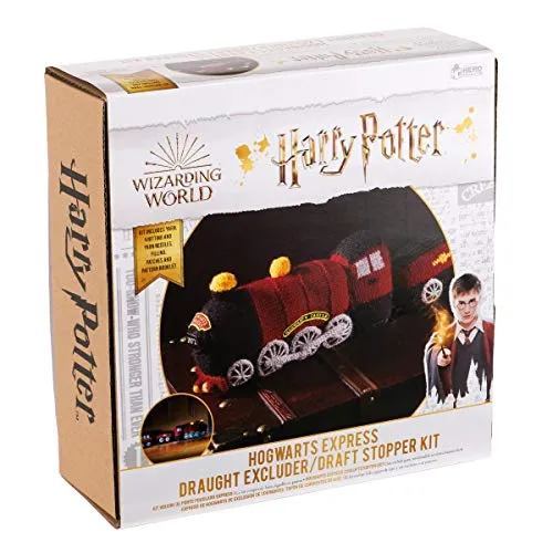 Hero Collector Harry Potter Strickset Zugluftstopper - Kreatives Strickset für Harry Potter-Fans: Erstellen Sie Ihren eigenen Zugluftstopper im Hogwarts-Express-Design. Enthält alles Notwendige für ein einzigartiges Projekt und eine detaillierte Anleitung. Ideal als Geschenk!