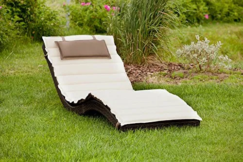 Komfortliege PIACENZA - Klappbare Sonnenliege aus Metall und Polyrattan - Zeitgenössische Liege mit Wendeauflage, klappbar und ideal für Garten oder Balkon. Maximale Sitzhöhe von 35 cm und inklusive Kissen für höchsten Komfort.
