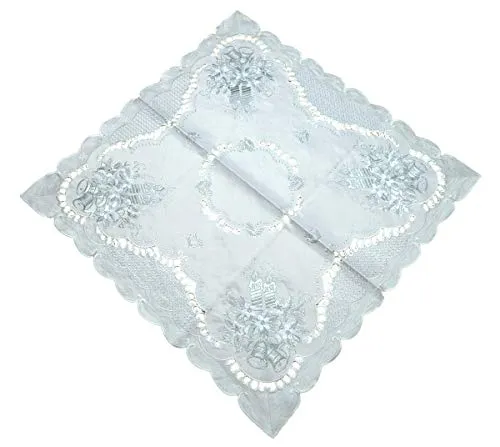 Westernlifestyle Tischläufer Tischdecke Mitteldecke Weihnachtsdecke gestickt mit Kerzen und Weihnachtsglocken weiß Silber (85 x 85)