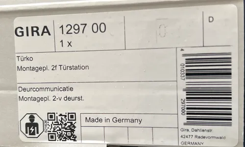 Gira Montageplatte 2-fach Türstation 129700 - Unterputz Montageplatte für Türkommunikation, aus hochwertigem Aluminium, ideal für moderne Türstationen und bietet eine elegante Optik.