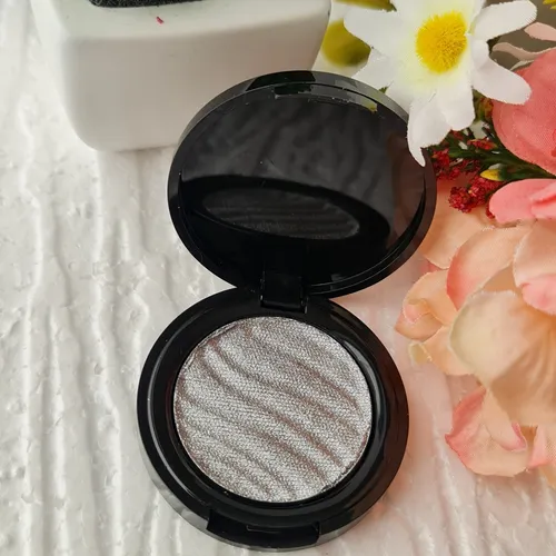 Produktbild Catrice Metal Sensation Ultra Creamy Eyeshadow  010 Game of Chromes 1,5g *NEU