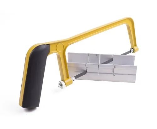 Kleine Eisensäge 150mm mit Gehrungslade Sägeblatt Metallsäge Handsäge Bügelsäge