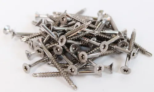 Bohrschrauben für Bangkirai Douglasie - Edelstahl VA 5x50 mm (1000 Stück) - Hochwertige Holzschrauben aus rostfreiem Edelstahl, ideal für den Außenbereich. Perfekte Verbindungstechnik mit Torx-Antrieb für sicheren Halt.