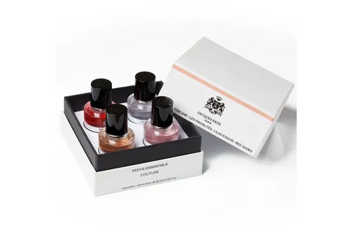 Jacques Fath Eau de Parfum Coffret - Couture Edp - 4x15 ml - Elegantes Duftset mit vier 15 ml Flakons. Ideal für die individuelle Duftwahl und für besondere Anlässe. Perfekt als Geschenk oder für die eigene Sammlung.