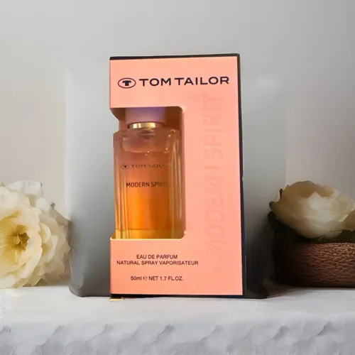Tom Tailor Parfüm Damen Modern Spirit 50ml - Eau de Parfum für Damen mit veganer Formel, florientale Komposition aus Bergamotte, Blüten, Moschus, Sandelholz & Vanille für einen belebenden und frischen Duft.