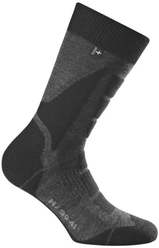 Rohner Trekking Socken Back-country L/R, anthrazit, Größe 44-46 - Komfortable Trekking Socken mit plüschigem Fußbereich und gezielter Polsterung. Ideal für Rucksacktouren und Wanderungen, sorgen sie für ein optimales Fußklima und hohen Tragekomfort.