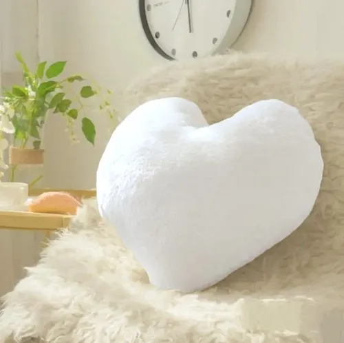 VewoTex Dekokissen Herzkissen » Kuschelkissen 45 x 45 cm » weiches Herz Kissen, » Dekokissen » Zierkissen aus Kunstfell
