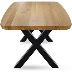 Porto Esstisch 200x100 Wildeiche mit organischer Kante - Tisch aus Wildeiche mit einzigartiger organischer Kante und stabilem X-Gestell aus Metall, ideal für stilvolle Essbereiche.