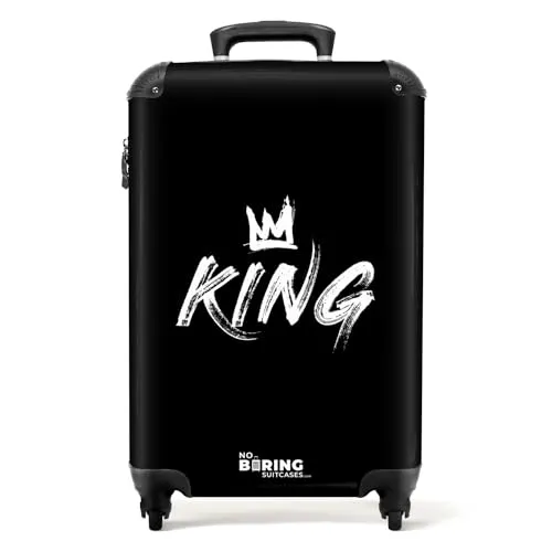 NoBoringSuitcases.com© Hartschalen-Trolley König & Krone im Graffiti-Stil - Hartschalenkoffer im Handgepäck-Format, 36 Liter Stauraum, auffälliges Design für unvergessliche Reisen und einfaches Wiedererkennen am Flughafen.