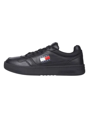 TOMMY JEANS Herren Cupsole Sneaker Essential aus Leder, Schwarz (Black), 44 - Herren-Sneaker mit hochwertigem Leder, optimaler Passform und stilvollem Design. Perfekt für Alltag und besondere Anlässe, sorgt für angenehmes Tragegefühl den ganzen Tag.