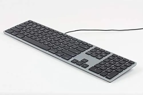 Matias Aluminium Extended USB Keyboard mit RGB-Hintergrundbeleuchtung für Mac - Erweiterte USB-Tastatur für Mac mit RGB-Hintergrundbeleuchtung, präzisem Tastenhub und komfortablen Mac-Funktionstasten für ein stilvolles Tipp-Erlebnis.