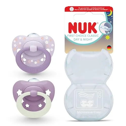 NUK First Choice Classic Day & Night Baby Schnuller | 6-18 Monate | Orthodontische Schnuller, die im Dunkeln leuchten | 95% Akzeptanz bei Babys** | Lila | 2 Stück