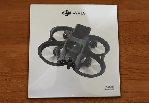 DJI Avata von DJI