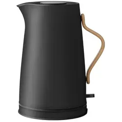 Stelton Emma Wasserkocher 1,2 l in Soft Black - Wasserkocher im skandinavischen Design mit 1,2 Litern Fassungsvermögen. Leistungsstarke Heizfunktion und 360°-Drehbasis für komfortable Handhabung – ideal für moderne Küchen.