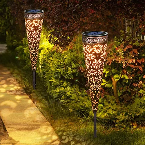 Görvitor Metall Vintage Solarlampen, Görvitor IP65 Wasserdicht Garten Solarleuchten für Außen, Warmweiß LED Solar Gartenleuchten mit Erdspieß Deko für Terrasse Blumenkasten Balkon (2 Stück)