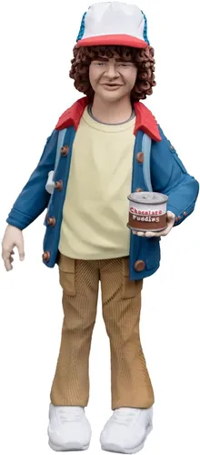 Weta Workshop Stranger Things Mini Epics Vinyl Figur Dustin Henderson 15 cm - Actionfigur aus der beliebten Serie Stranger Things, offiziell lizenziert und ideal als Sammlerstück oder Geschenk, in bedruckter Geschenkbox.