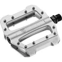 Union PEDALE SP-1300 110x100mm silber Fahrrad - Plattformpedale in Silber, robust und ideal für eine sichere Fahrt, perfekt für Freizeitradler und Pendler.