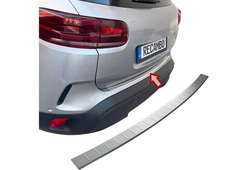 RECAMBO Ladekantenschutz für Citroen C5 Aircross ab 2018 - Abdeckblenden, rostfreier V2A Edelstahl für optimalen Stoßstangenschutz und elegantes Design, 100% passgenau mit einfacher Montage.