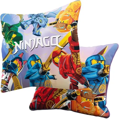 BERONAGE LEGO Ninjago Dragons Rising Kissen 40x40 cm – Aufstieg der Drachen – Kuschelweiches Kinderkissen für Jungen – Geschenkidee passend zu Decke & Bettwäsche – Oeko-Tex (Final Battle)