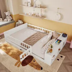 Kinderbett mit Lattenrost und Rausfallschutz (140x200 cm) - Weiß - Stabiles Kinderbett aus massivem Kiefernholz mit Lattenrost und praktischem Rausfallschutz. Das integrierte Regal bietet zusätzlichen Stauraum. Perfekt für Kinder und Jugendliche!