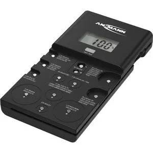 ANSMANN Batterietester für Knopfzellen - Digitales Testgerät für Lithium und Alkaline Batterien, schnelle Anzeige des Energiegehalts in Prozent und Volt