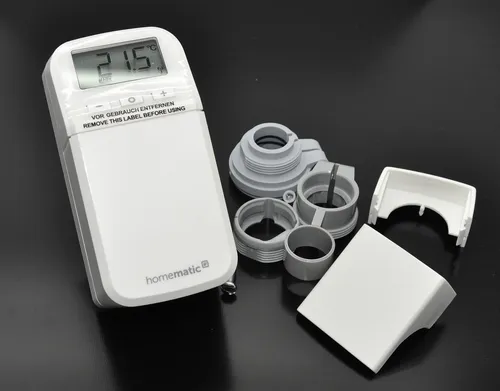 Homematic IP Smart Home Heizkörperthermostat kompakt plus HmIP-eTRV-CL - Intelligente Heizungssteuerung für individuelle Heizzeiten, senkt Heizkosten und einfach zu montieren