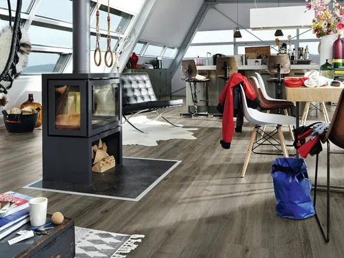 Laminat Grey Oak 6671 - Landhausdiele LC 55 S - Hochwertige Laminat-Landhausdiele im stilvollen Grey Oak Design, ideal für jeden Wohnraum. Die Klick-Verbindung ermöglicht eine einfache und schnelle Verlegung.