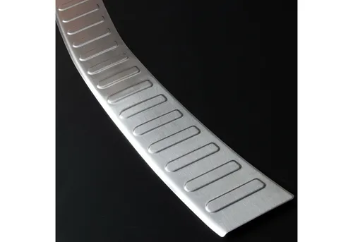 RECAMBO Ladekantenschutz für OPEL ASTRA J SPORTS TOURER - Abdeckblenden für optimalen Schutz des Ladebereichs vor Kratzern, aus hochwertigem V2A Edelstahl mit 100% passgenauer 3D-Form für edle Optik und einfache Montage.