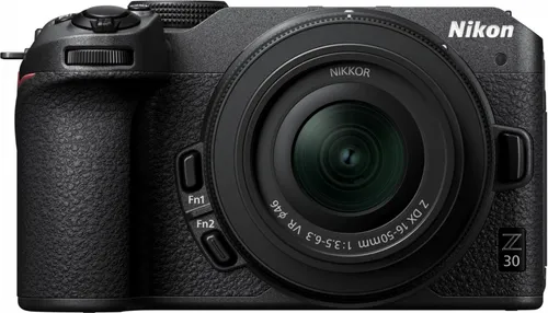 Nikon Z 30 KIT DX 16-50 mm - Schwarz - Spiegellose Systemkamera für Vlogger, 20,9 MP, 4K-UHD-Video und 125 Minuten Aufnahmezeit. Ideal für kreative Aufnahmen bei Tag und Nacht.