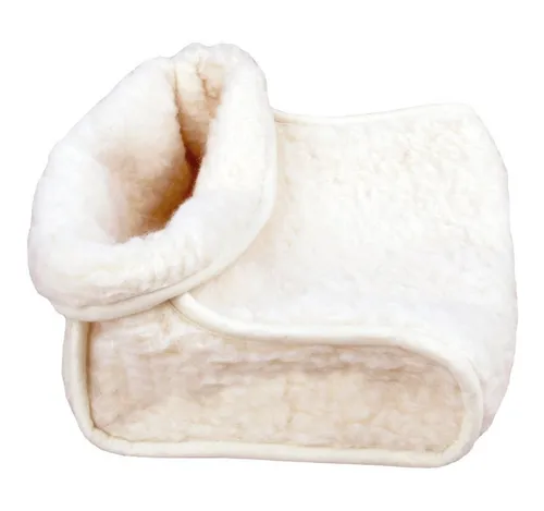 Bestlivings Fußwärmer Fußsack ohne Strom - Lammflor Optik - Kuscheliger Fußwärmer in Lammflor-Optik für warme Füße ohne Strom. Ideal für gemütliche Stunden in der kalten Jahreszeit. Maschinenwaschbar und in verschiedenen Farben erhältlich.