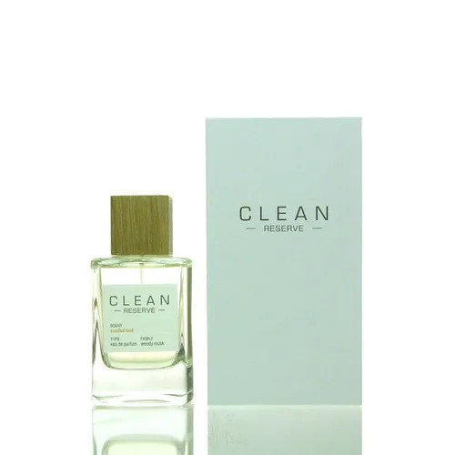 Clean Sueded Oud Eau de Parfum 100ml - Unisex Duft mit holzig-blumigen Noten, ideal für starke Persönlichkeiten. Enthält keine bedenklichen Inhaltsstoffe und bietet ein luxuriöses Dufterlebnis.