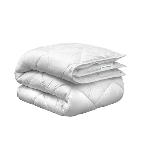 Schiesser 4-Jahreszeiten Bettdecke Lykke | 3 in 1 für alle Jahreszeiten - Bettdecken für Allergiker: 2 Steppdecken mit recycelter Faserfüllung, schadstoffgeprüft, atmungsaktiv und pflegeleicht, ideal für einen erholsamen Schlaf.