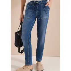 Cecil Mid Waist Slim Leg Jeans Casual Fit mid Blue Used - Modische Denim-Hose im Casual Fit mit Slim Legs und Mid Waist. Ideal für lässige Outfits, bietet perfekten Sitz und Tragekomfort. Innenbeinlänge bei EU-Größe 29: 66 cm.