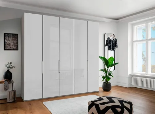 WIEMANN Falttürenschrank Monaco mit Glasfront sowie hochwertige Beschläge