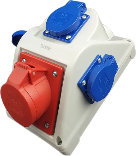 RoadEu Kombi Wandsteckdose 16A 5P - Steckdosen & Zubehör - Hochwertiger Stromverteiler mit IP44 Dichtheitsklasse, ideal für den Innen- und Außenbereich, einfach zu montieren und vielseitig einsetzbar.