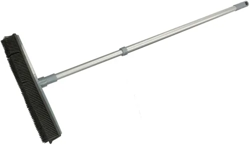 Kehrbesen mit Gummiborsten zum Kehren von Haaren mit Abzieher + Teleskopstiel