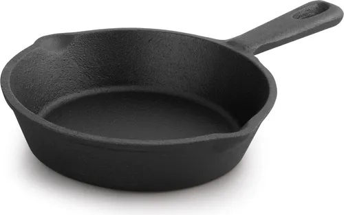 Bratpfanne / Servierpfanne 24cm Gußeisen - Pfanne aus Gusseisen, ideal zum Braten und Servieren. Mit 2 Schnaupen und angegossenem Stielgriff, perfekt für alle Herdarten, auch Induktion.