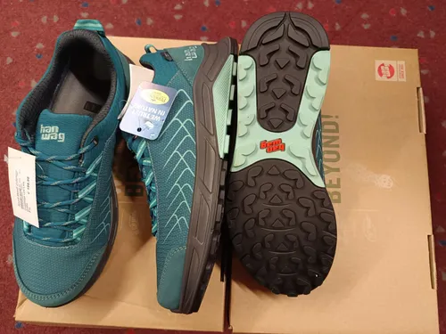 HANWAG Coastridge Damen Multifunktionsschuh - Leicht und Wasserdicht - Halbschuhe für Damen, ideal für Outdoor-Aktivitäten dank atmungsaktiver und wasserdichter Eccoshell Membran. Hergestellt aus nachhaltigen Materialien mit rutschfester Sohle für optimalen Halt.