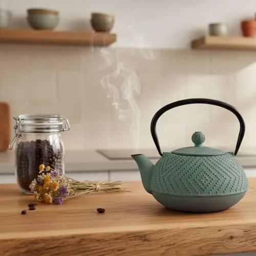 Teekanne aus Gusseisen KAMIN, 900 ml in schwarz von AROMELIO