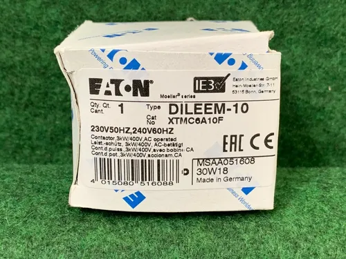 EATON 051608 Schütz Leistungs-, 3 Pin+ 1 No, 3 Kw/400 V/AC3 - Schützzubehör für Motoren, ideal für Effizienzklasse IE3, mit Hilfskontakt und robustem Schraubanschluss für zuverlässigen Betrieb.