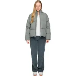 Mazine Loose Fit Puffer Jacket - Stylische Winterjacke in Größe S - Elegante Steppjacke aus recyceltem Polyester, ideal für kühle Tage. Mit modernem Schnitt und hohem Kragen vereint sie Komfort und Stil für den Alltag oder entspannte Ausflüge.