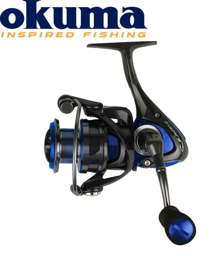 Okuma Inspira Blue Angelrolle zum Spinnfischen - Hochwertige Stationärrolle mit 8+1 Kugellagern, ideal für Spinnfischer. Leicht und robust, mit einer Bremskraft von 6kg für präzise Kontrolle beim Angeln.