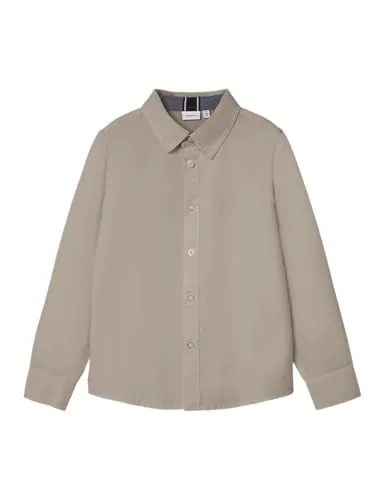 NAME IT Jungen Nkmnewsa Ls Shirt Noos Hemd aus Pure Cashmere - Hemden für Jungen mit Knopfverschluss, regulärer Passform und einem eleganten Stickereimotiv auf der Brust für einen stilvollen Look.